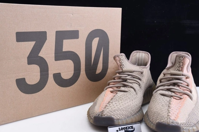 YEEZY FZ5240 V2 